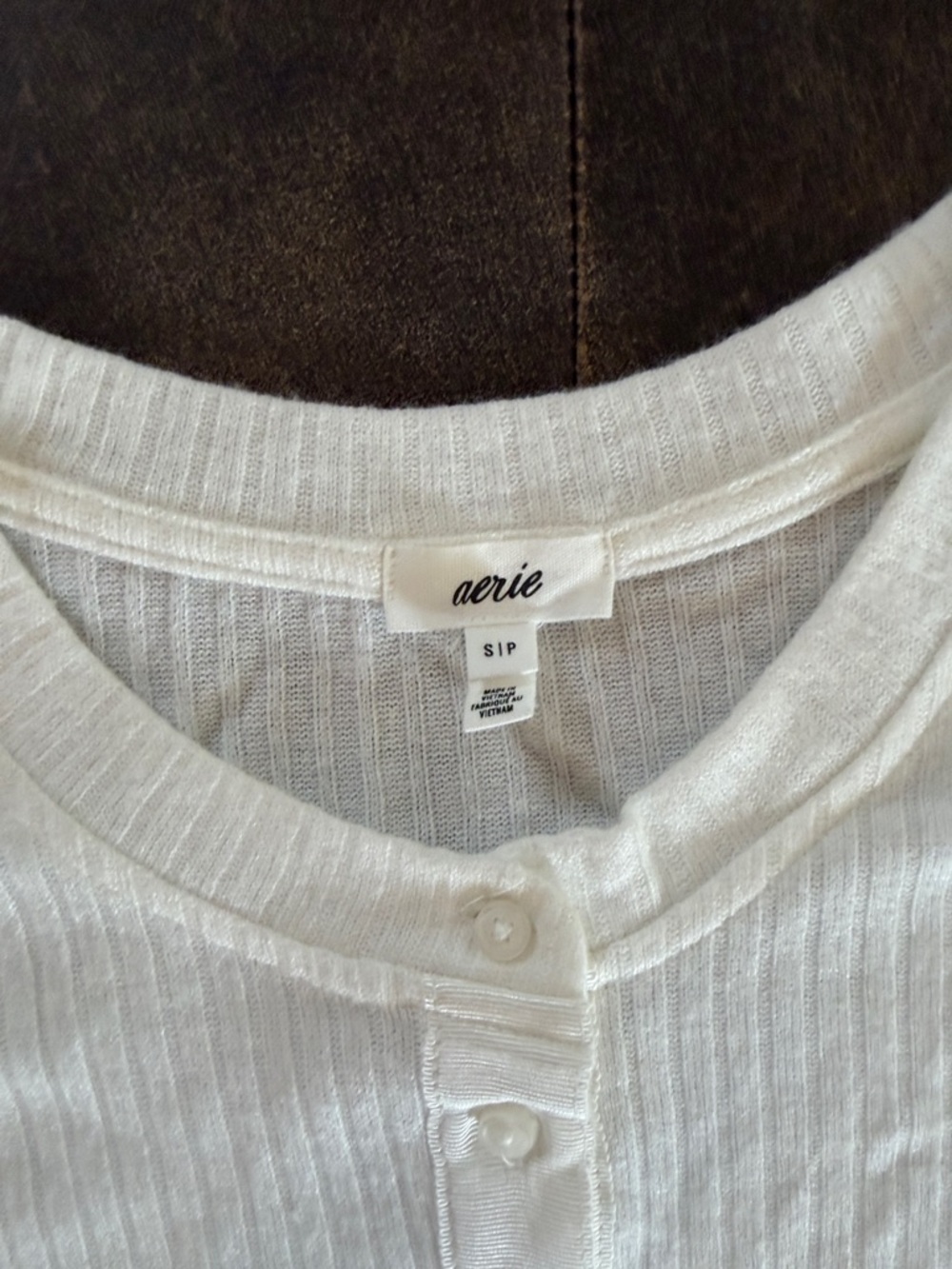 aerie White Ribbed Button Henley Top NWOT - Picture 3 of 5